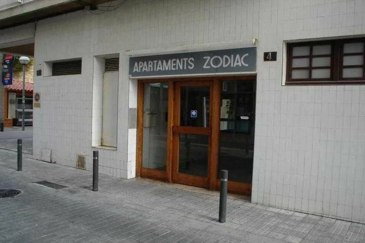 Apartamentos Zodiac Lloret de Mar 0*,  Španělsko