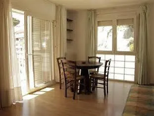 Apartamentos Zodiac Lloret de Mar