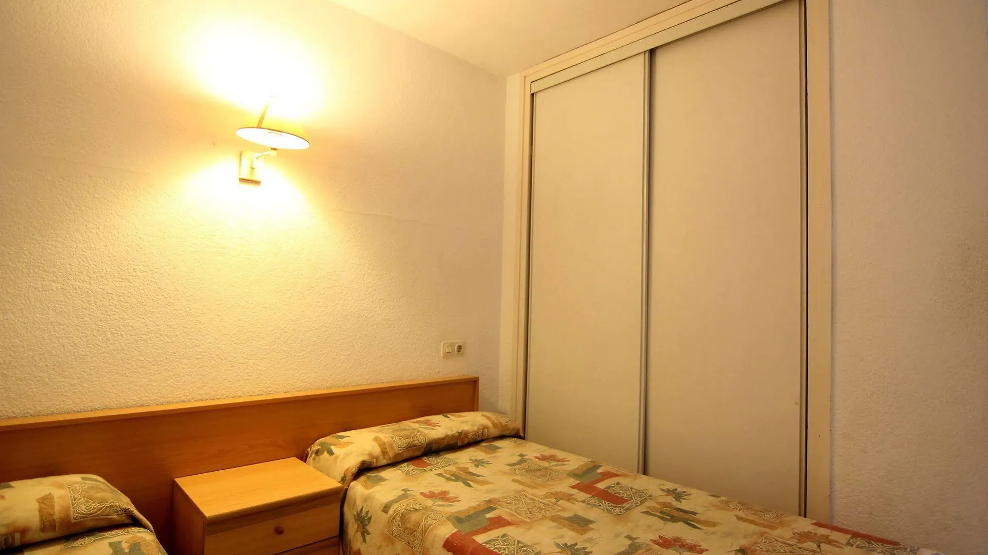 Apartamentos Zodiac Lloret de Mar España