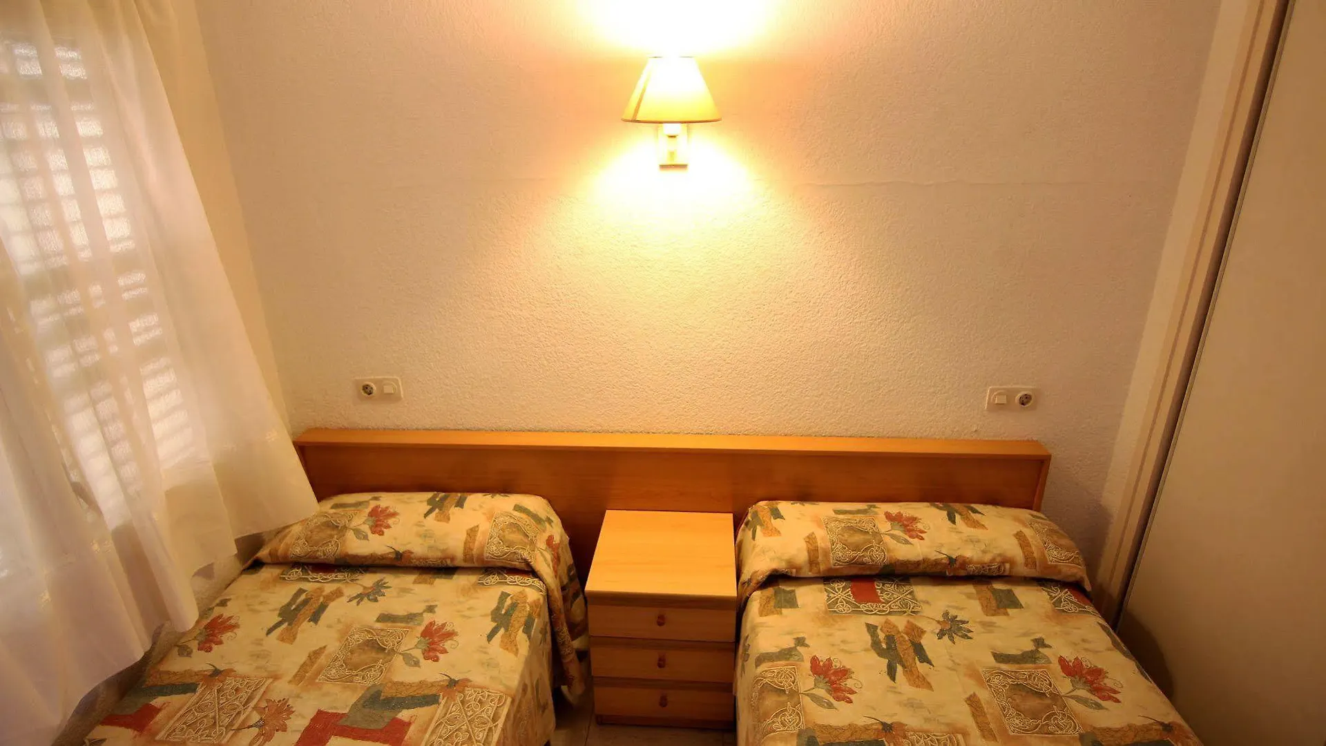 Apartamentos Zodiac Lloret de Mar